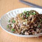 豚ひき肉とマロニーの豆鼓炒め