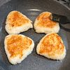 香りがたまらない！味噌焼きおにぎりの工程3