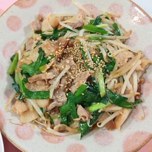 milkの作ってみた!投稿(【スタミナ豚ニラもやし】ご飯が進む!10分スピードおかず♬)