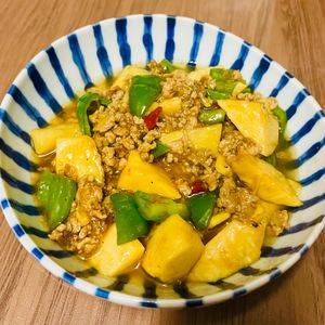 SSの作ってみた!投稿(行列の定食屋さんの🍚筍とピーマンのオイスター肉味噌炒め🤩)