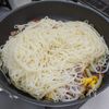 豚肉とカニカマの素麺チャンプルの工程5