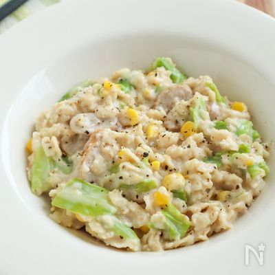 ヘルシー♡キャベツとウインナーのオートミール豆乳リゾット