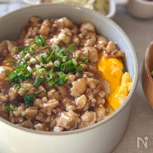 10分で簡単!【鶏そぼろ卵丼】