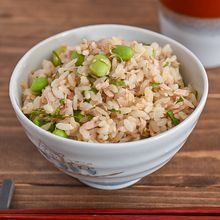 お弁当におすすめ！栄養たっぷり♪枝豆とツナ缶のまぜごはん