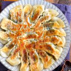 【大葉とチーズの豚巻き蒸し餃子】カリもち♪大葉香る簡単餃子◎