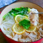 夏でもさっぱり鍋！マロニーでフォー風鍋