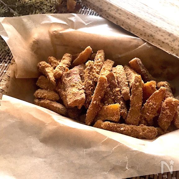 おやつにもおつまみにも♡さつまいものごまきな粉まみれ