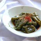 丸ごとピーマンのオイバター煮