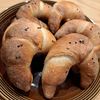 Mrs Minの作ってみた!投稿(塩パン好きへ!研究を重ねて食感を追求した『クレセント塩パン』)