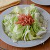 【10分でデリ風】大人のカリカリサラダ|オイルの旨味を味わうの工程3