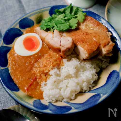 【チキンソテーカレー】がっつり豪快!