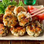 梅しそささみとカリカリチーズの丸め焼き