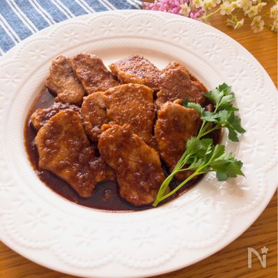 お肉柔らかソースも激旨‼️豚ひれ肉の赤ワインソース♡