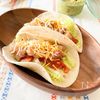 【5分で絶品】味付け不要!やきとり缶でのせるだけタコス
