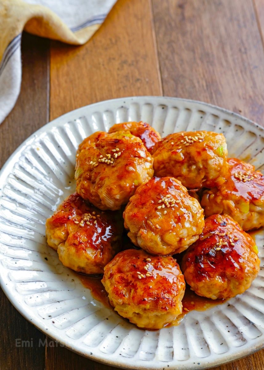 つくね ページ お弁当にもおススメ♪ふっくらジューシー甘辛鶏つくね | レシピサイトNadia