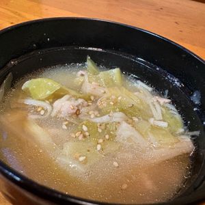 ゆずぽんずの作ってみた!投稿(【豚バラキャベツのニンニク味噌スープ】体ポカポカ♡)