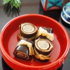 お弁当にも♪油揚と牛蒡のぐるぐる昆布巻き
