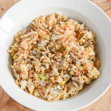 財布にやさしい♪豚肉とまいたけのチャーハン