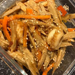 ぷぷまま‎🤍の作ってみた!投稿(レンジで作り置き♡簡単『きんぴらごぼう』)