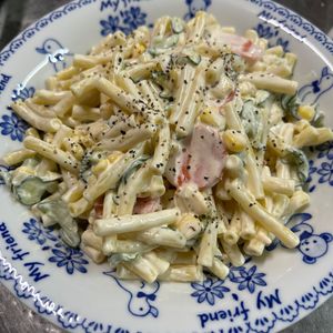 あられちゃんの作ってみた!投稿(昭和の定食屋さんの味！ぷりぷりマカロニサラダ)