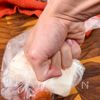 しばき長芋の梅ワサビおかか塩こんぶ和えの工程2