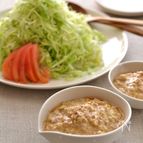 山盛りレタスの豆乳担々だれ