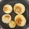 薬味ソースが絶品《焼き玉ねぎ♡サラダ》の工程1