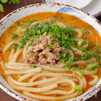 練りごま無しで超速攻！飲み干す旨さのクリーミー担々うどん