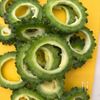 サクサク美味しい！ゴーヤリング（唐揚げ）の工程1