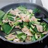 『豚バラ厚揚げと小松菜のコクうま中華あんかけ』ワンパン簡単♪の工程2