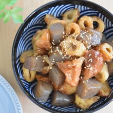 ちくわとこんにゃくの甘辛煮