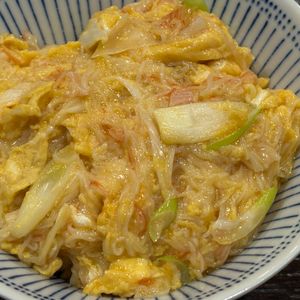 とーるじーじの作ってみた!投稿(【ふわとろ海鮮たまご】簡単すぎる節約絶品中華)