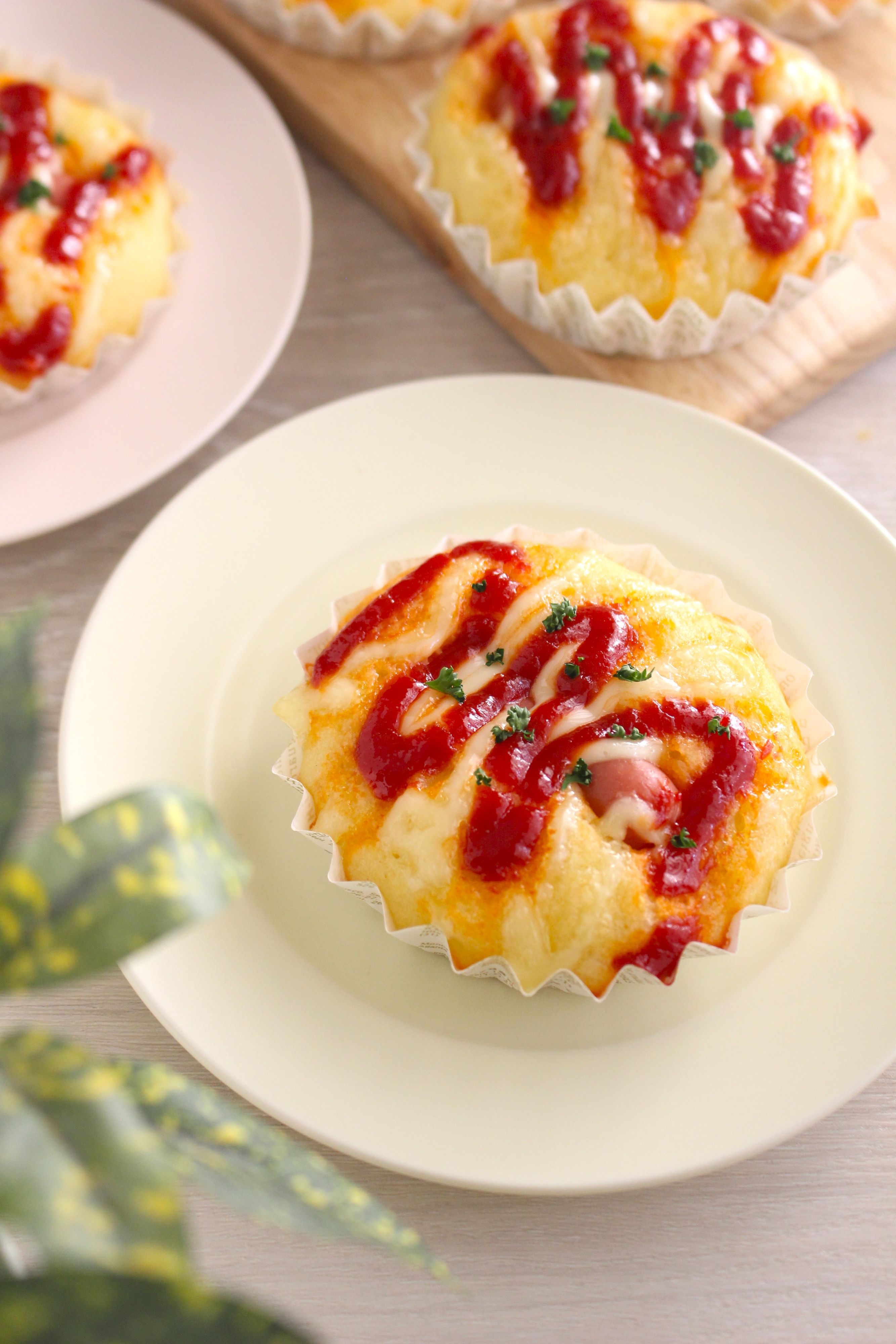 簡単お惣菜パン】ホットケーキミックスで！ソーセージパン | レシピ
