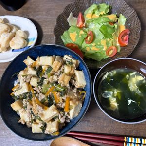 1616848の作ってみた!投稿(ヘルシーでも大満足♪厚揚げと小松菜のそぼろ丼)