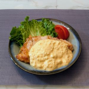 𝔂𝓾𝓶𝓲🍓の作ってみた!投稿(むね肉でも大満足♩サクふわチキンのタルタルソースかけ)