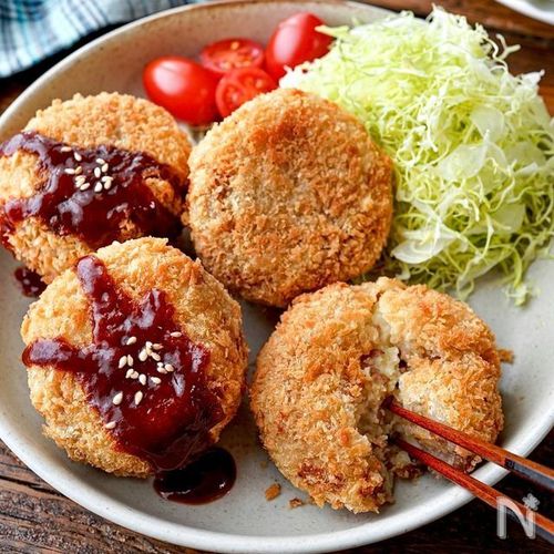【本気で美味しい】「揚げ物レシピ3選」何度も作りたくなる決定版!コロッケ、唐揚げ、春巻き|編集部おすすめレシピ