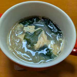 ゆきまる🐬🫧の作ってみた!投稿(【わかたま春雨スープ】シンプル♡定番の中華スープ♪)
