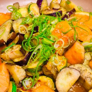 mappyの作ってみた!投稿(【鮭と夏野菜のサクじゅわ照り焼き】ごはんがすすむ絶品レシピ)