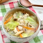【夏の冷え対策に♪】鶏ひき肉とキャベツの塩こうじスープ