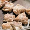 【冷凍作り置き】鶏としめじの洋風炒めの工程1