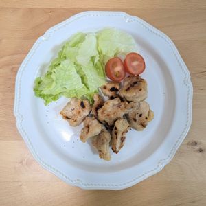 ゆいの作ってみた!投稿(【コンソメバター醤油チキン】とにかく美味しい！鶏むねおかず♡)