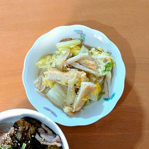 かおちゃんの作ってみた!投稿(白菜とえのきとお揚げ《ボリューム満点♡卵とじ》)