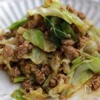 キャベツがいっぱい食べられる炒め物、味噌＆みりん味