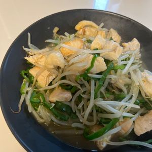 白湯ポン酢の作ってみた!投稿(【 鶏むね肉とピーマンの塩だれ炒め】お肉しっとり♪簡単おかず)
