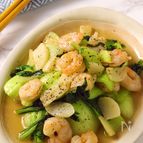 味がバッチリ決まる♪栄養たっぷり青菜の中華炒め