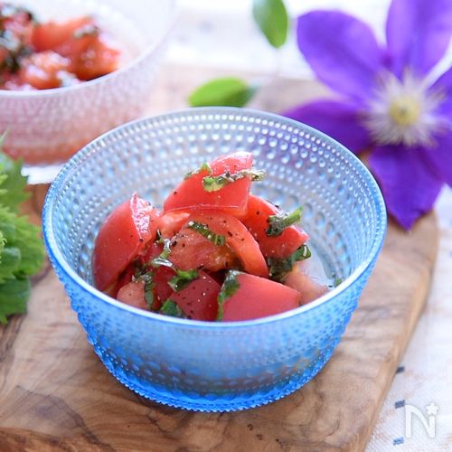 トマトサラダ🍅Tomato salad☆白だしの旨だれ