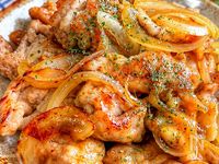 【豚こま玉ねぎのハニーバターマスタード炒め】クセになる味♡