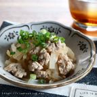 大根とひき肉のバター金平