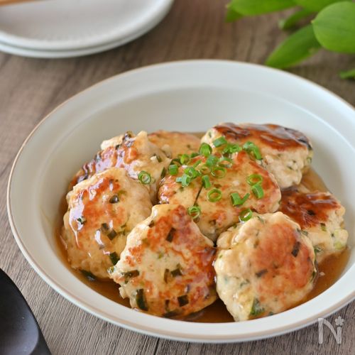 うどんスープでとろ～り餡♪冷めてもふわふわつくね