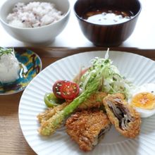 豚肉のミルフィーユカツ
梅しそチーズ味